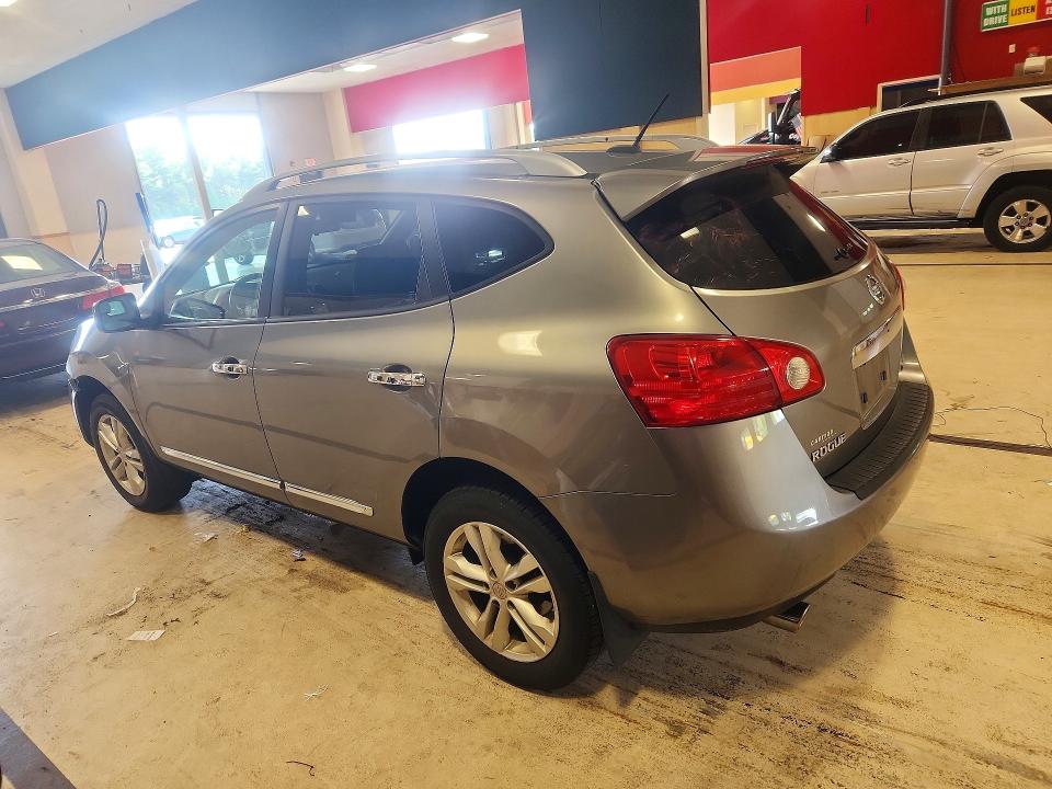 Photo 2 from auction – 2012 NISSAN ROGUE with VIN JN8AS5MV7CW352600