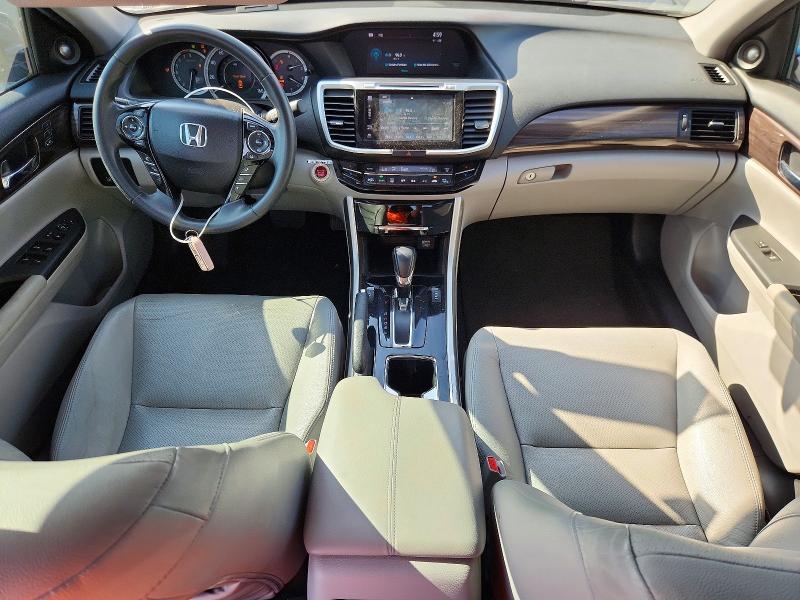 Photo 8 from auction – 2017 HONDA ACCORD with VIN 1HGCR2F93HA256774