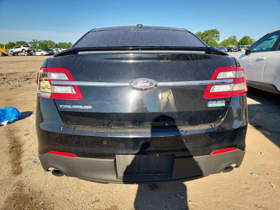 Photo 6 from auction – 2016 FORD TAURUS with VIN 1FAHP2KT0GG135939