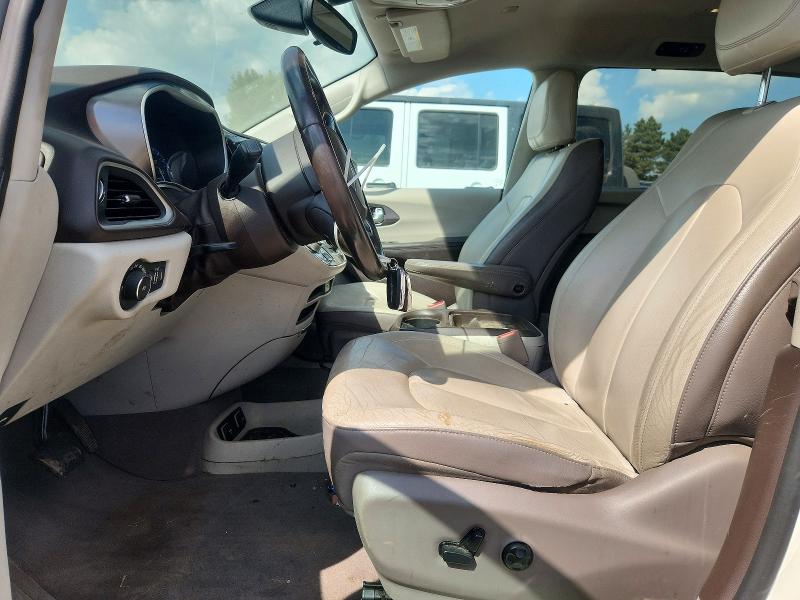 Photo 7 from auction – 2017 CHRYSLER PACIFICA with VIN 2C4RC1BGXHR794294