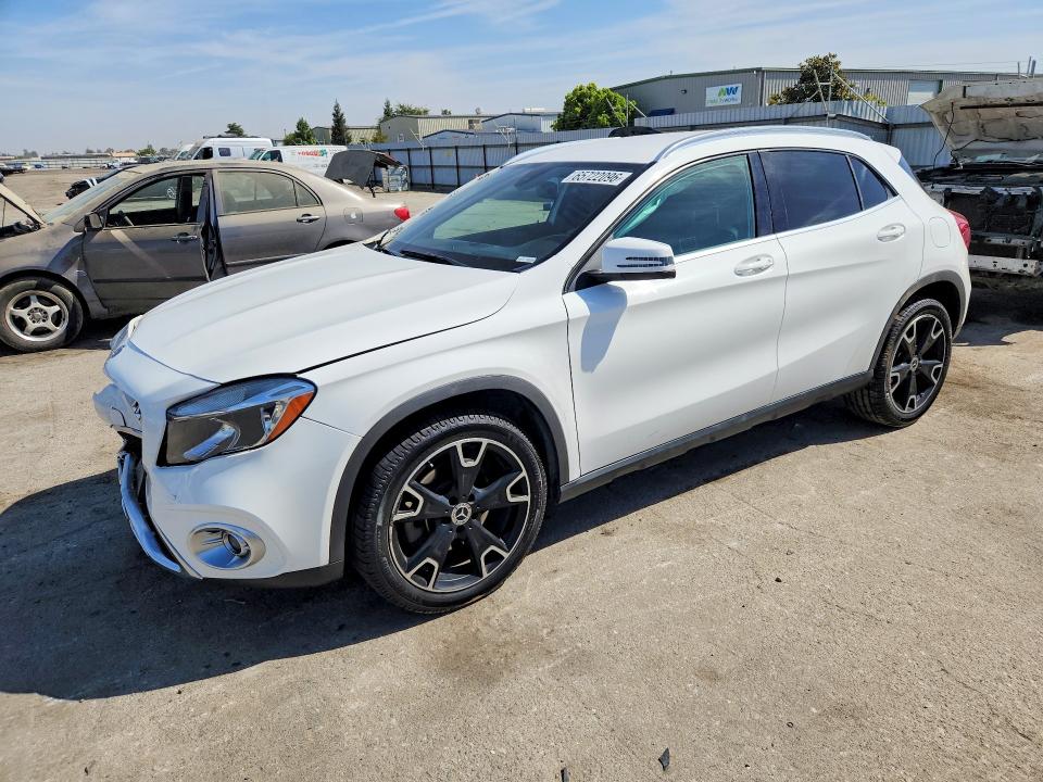 Photo 1 from auction – 2020 MERCEDES-BENZ GLA with VIN W1NTG4EB4LU030148