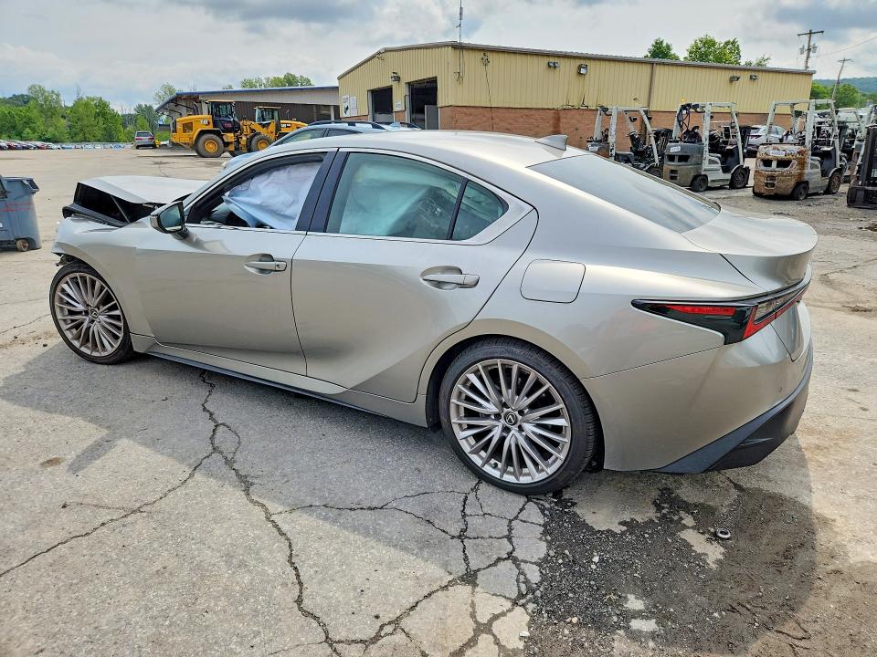 Photo 2 from auction – 2023 LEXUS IS with VIN JTHD81F21P5051723