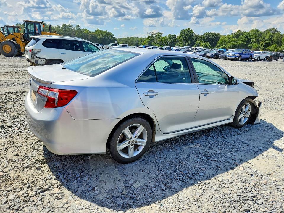 Photo 3 from auction – 2013 TOYOTA CAMRY with VIN 4T1BF1FK2DU719847