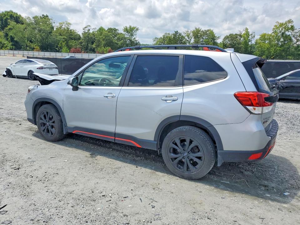 Photo 2 from auction – 2019 SUBARU FORESTER with VIN JF2SKAKC7KH553024