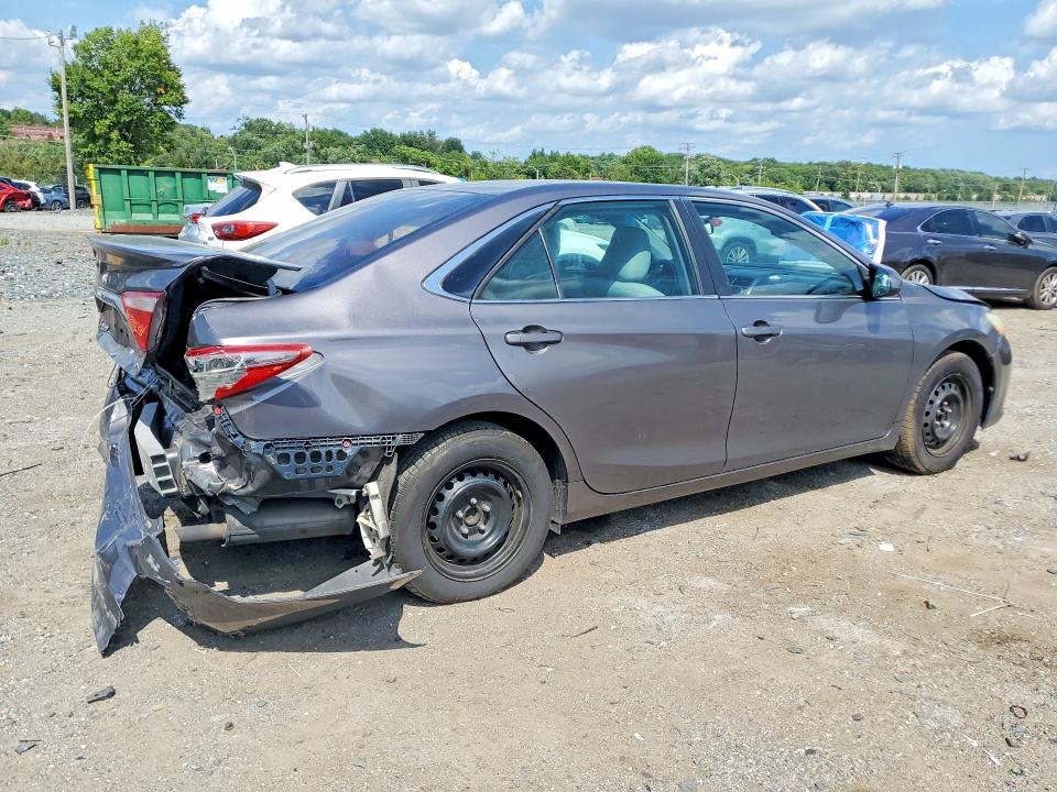 Photo 3 from auction – 2016 TOYOTA CAMRY with VIN 4T4BF1FK3GR560850