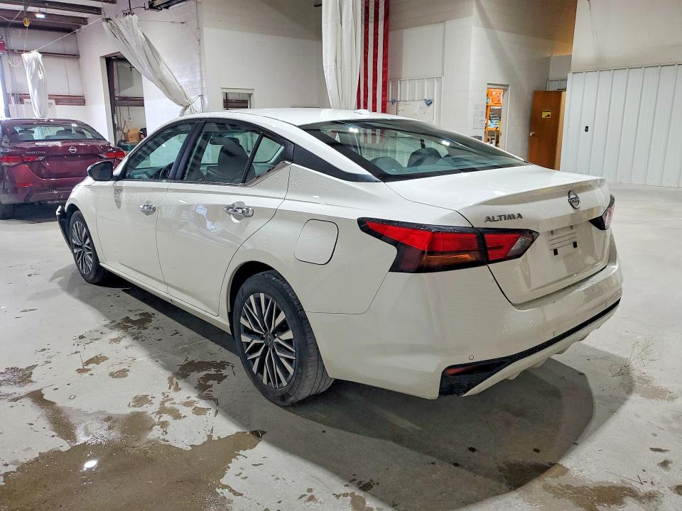 Photo 2 from auction – 2025 NISSAN ALTIMA with VIN 1N4BL4DV9SN304792