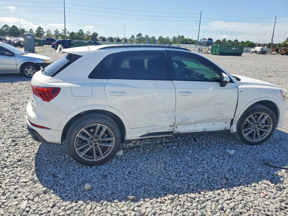 Photo 3 from auction – 2022 AUDI Q3 with VIN WA1DECF34N1119431