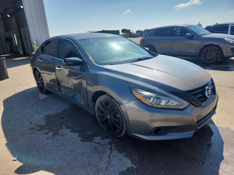 Photo 4 from auction – 2018 NISSAN ALTIMA with VIN 1N4AL3AP6JC252009