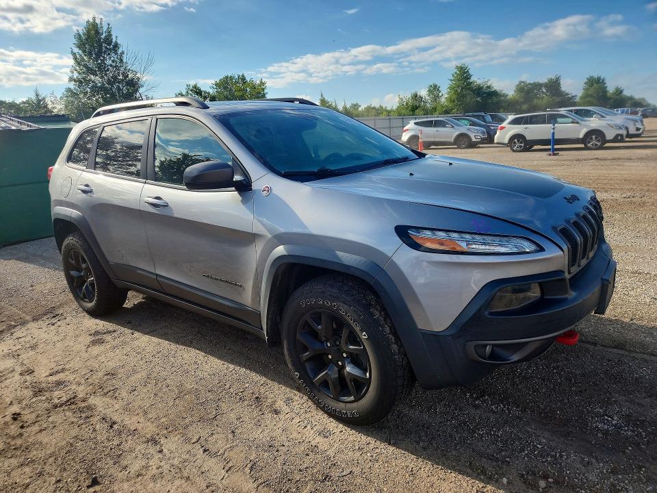 Photo 4 from auction – 2016 JEEP CHEROKEE with VIN 1C4PJMBS3GW142691