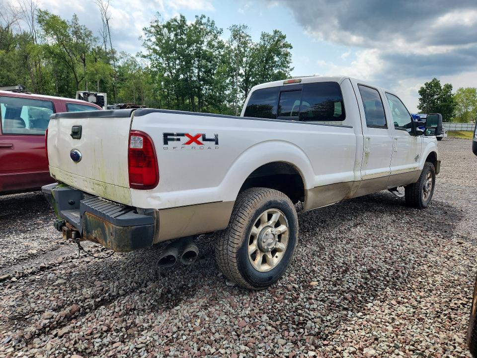 Photo 3 from auction – 2011 FORD F350 with VIN 1FT8W3BT8BEB38076
