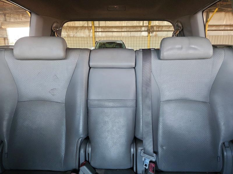Photo 10 from auction – 2004 TOYOTA HIGHLANDER with VIN JTEDP21A040012411