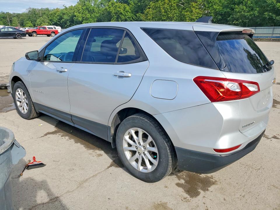 Photo 2 from auction – 2019 CHEVROLET EQUINOX with VIN 3GNAXSEV2KS628743