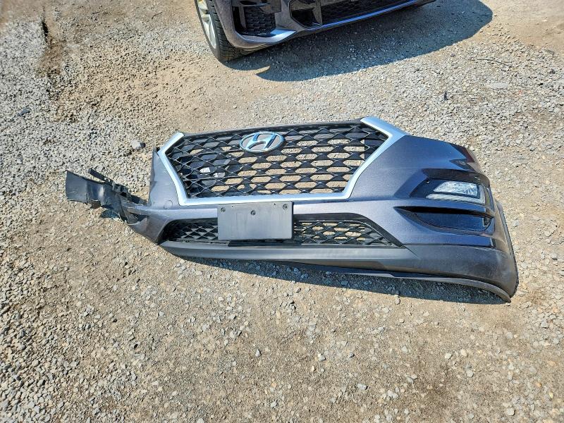 Photo 13 from auction – 2020 HYUNDAI TUCSON with VIN KM8J33A42LU256017
