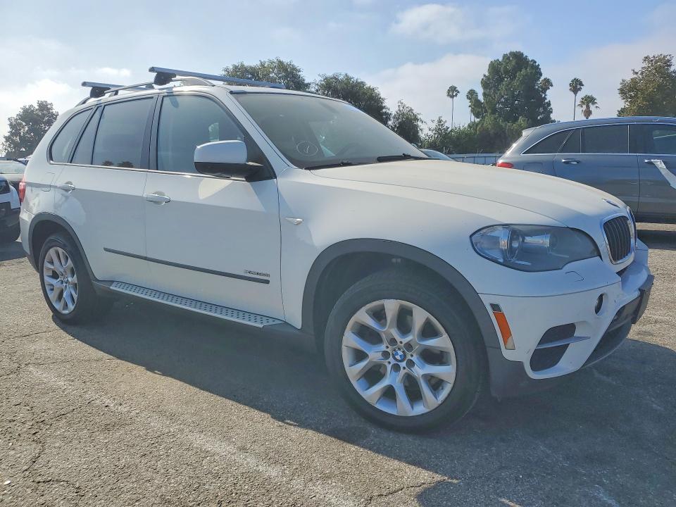 Photo 4 from auction – 2012 BMW X5 with VIN 5UXZV4C5XCL766455