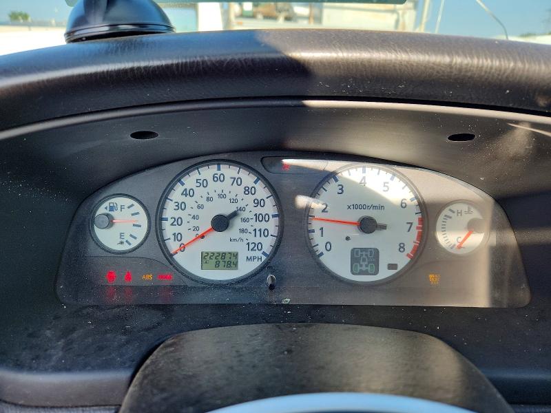 Photo 9 from auction – 2002 NISSAN PATHFINDER with VIN JN8DR09Y82W728119
