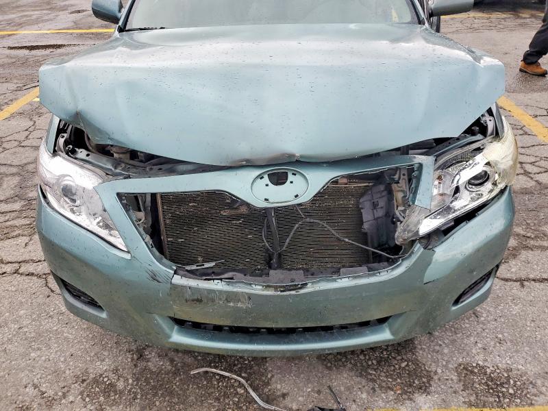Снимка 11 от търг – 2011 TOYOTA CAMRY с VIN 4T4BF3EK3BR150667