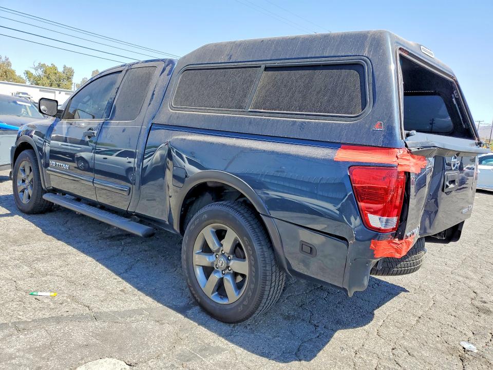 Photo 2 from auction – 2015 NISSAN TITAN with VIN 1N6BA0CA2FN513205