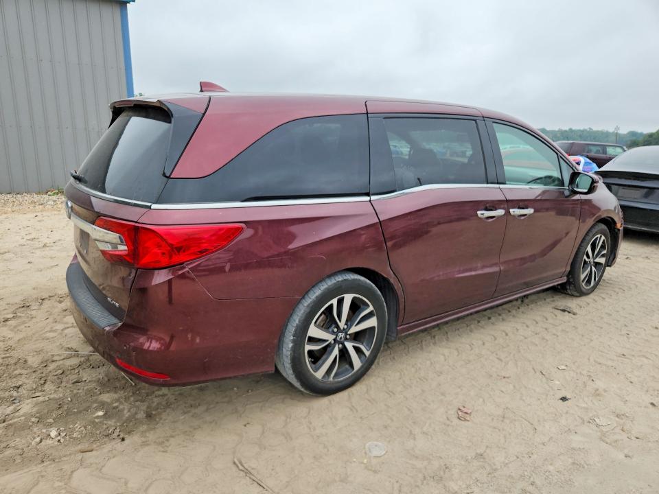Photo 3 from auction – 2018 HONDA ODYSSEY with VIN 5FNRL6H92JB035792