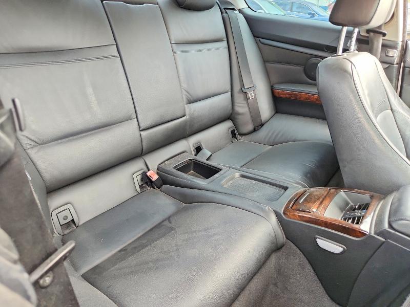 Photo 10 from auction – 2007 BMW 335 with VIN WBAWB73587PV82321