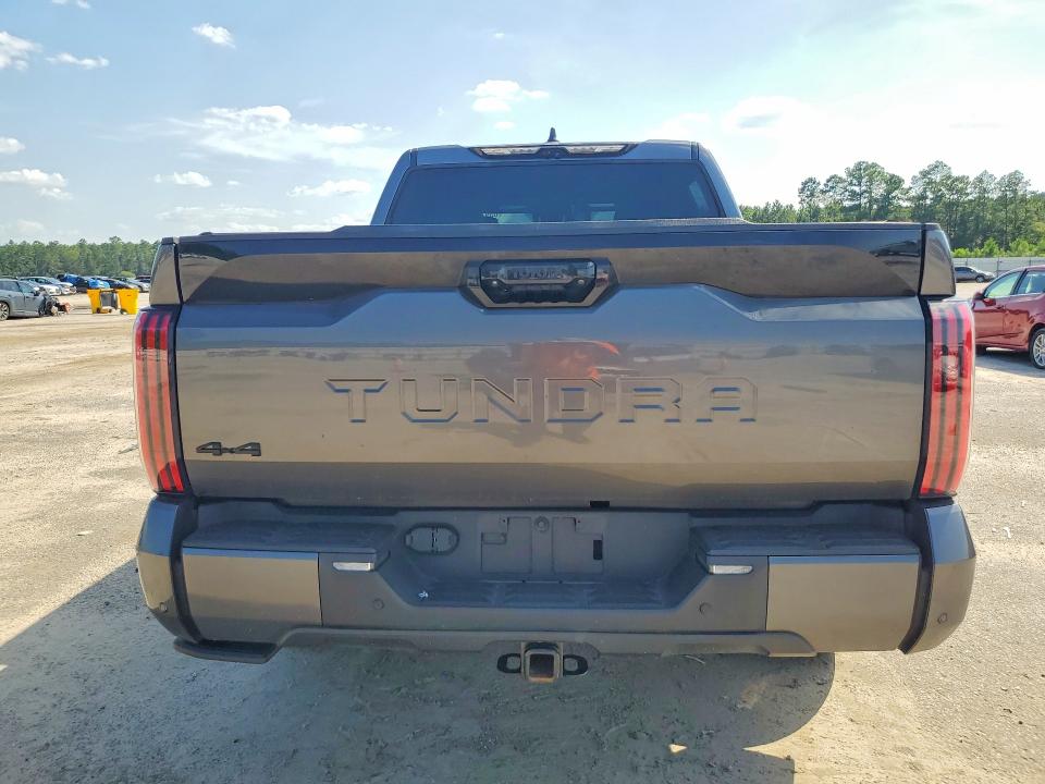 Photo 6 from auction – 2024 TOYOTA TUNDRA with VIN 5TFNC5DB8RX063051