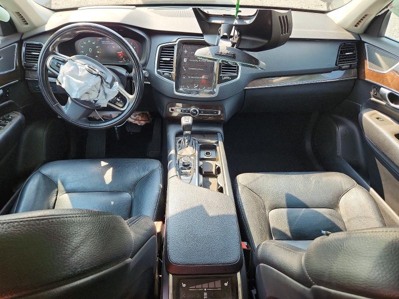 Снимка 8 от търг – 2016 VOLVO XC90 с VIN YV4A22PK7G1082277