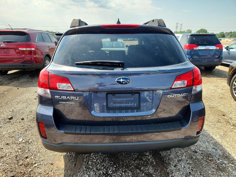 Photo 6 from auction – 2014 SUBARU OUTBACK with VIN 4S4BRCLC7E3209789