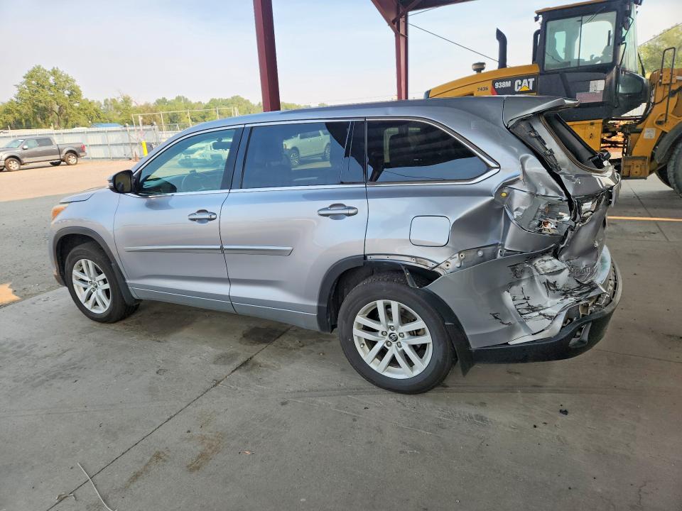 Photo 2 from auction – 2016 TOYOTA HIGHLANDER with VIN 5TDBKRFHXGS353289