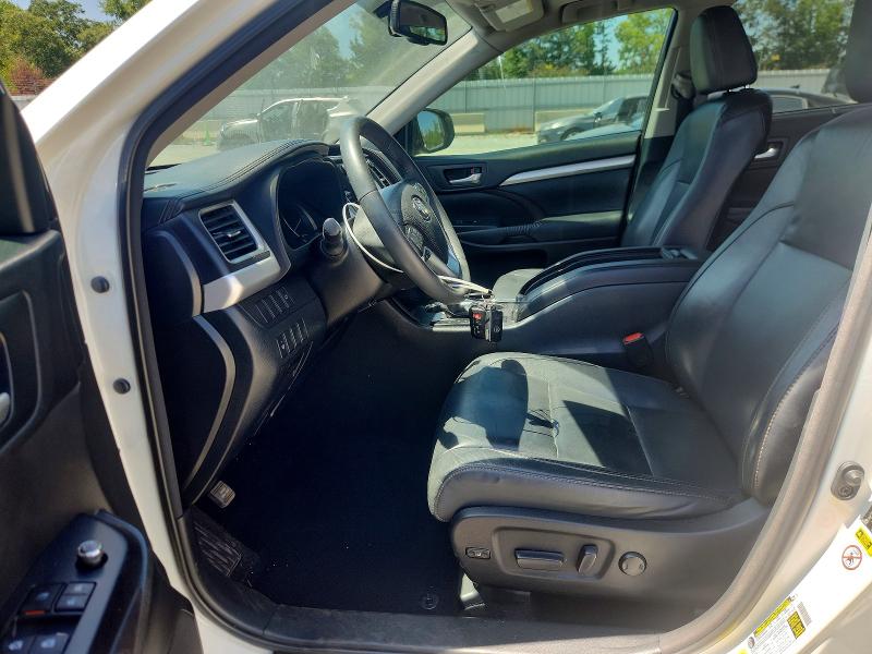 Photo 7 from auction – 2016 TOYOTA HIGHLANDER with VIN 5TDJKRFH4GS254222