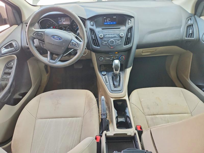 Photo 8 from auction – 2015 FORD FOCUS with VIN 1FADP3F28FL357351