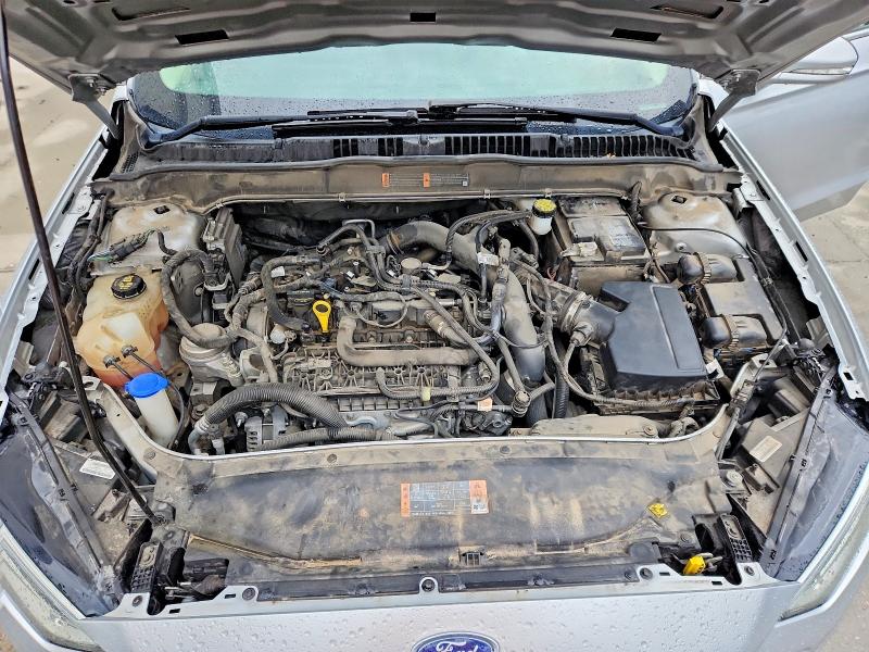 Photo 11 from auction – 2019 FORD FUSION with VIN 3FA6P0CD5KR181951