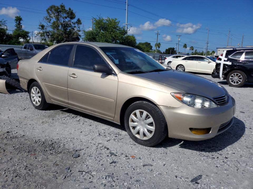 Photo 4 from auction – 2005 TOYOTA CAMRY with VIN 4T1BE32K25U017002