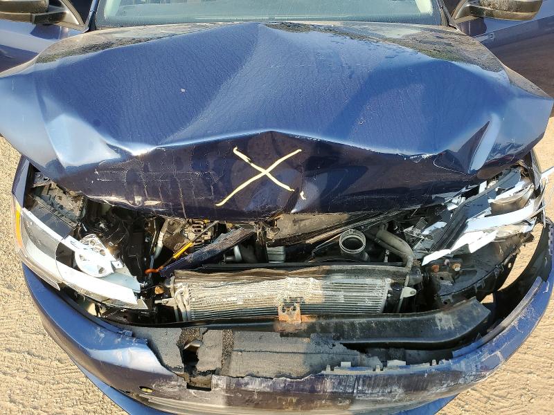 Photo 11 from auction – 2013 VOLKSWAGEN JETTA with VIN 3VW2K7AJ9DM439605