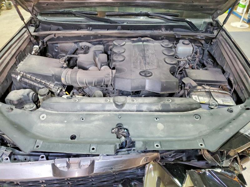 Photo 12 from auction – 2019 TOYOTA 4RUNNER with VIN JTEBU5JR6K5674775