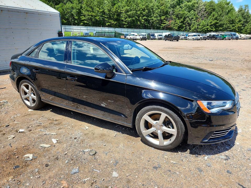 Photo 4 from auction – 2015 AUDI A3 with VIN WAUACGFF4F1012538