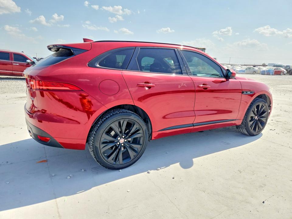Снимка 3 от търг – 2017 JAGUAR F-PACE с VIN SADCL2BV9HA099565