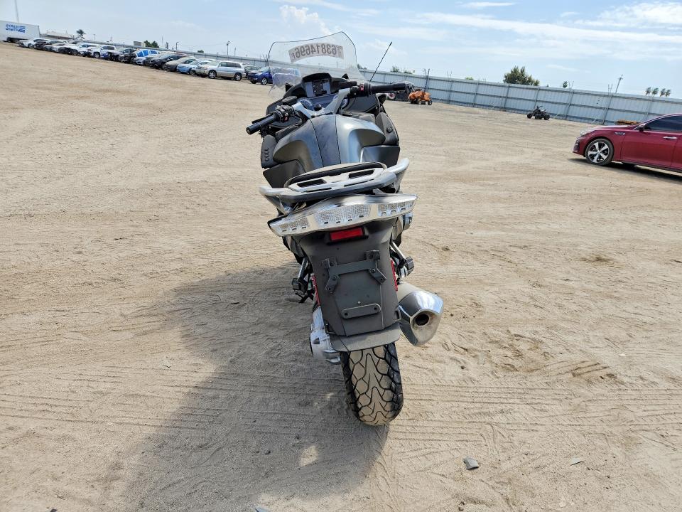 Photo 4 from auction – 2015 BMW R1200 with VIN WB10A1308FZ191814