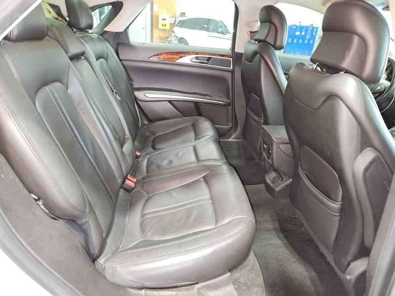 Photo 10 from auction – 2013 LINCOLN MKZ with VIN 3LN6L2G90DR828214
