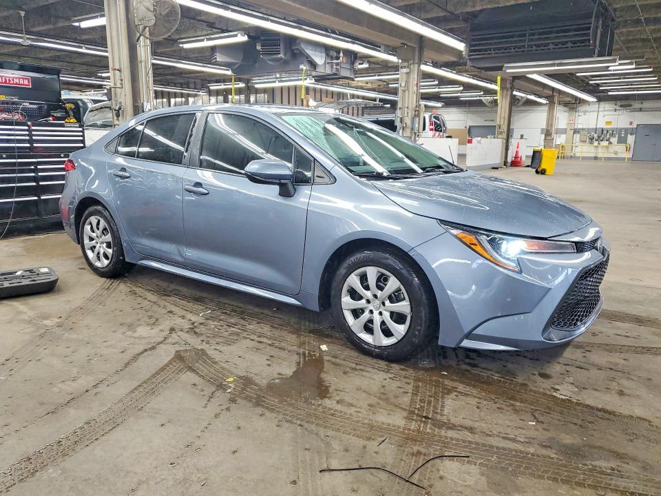 Photo 4 from auction – 2022 TOYOTA COROLLA with VIN 5YFEPMAE5NP305056