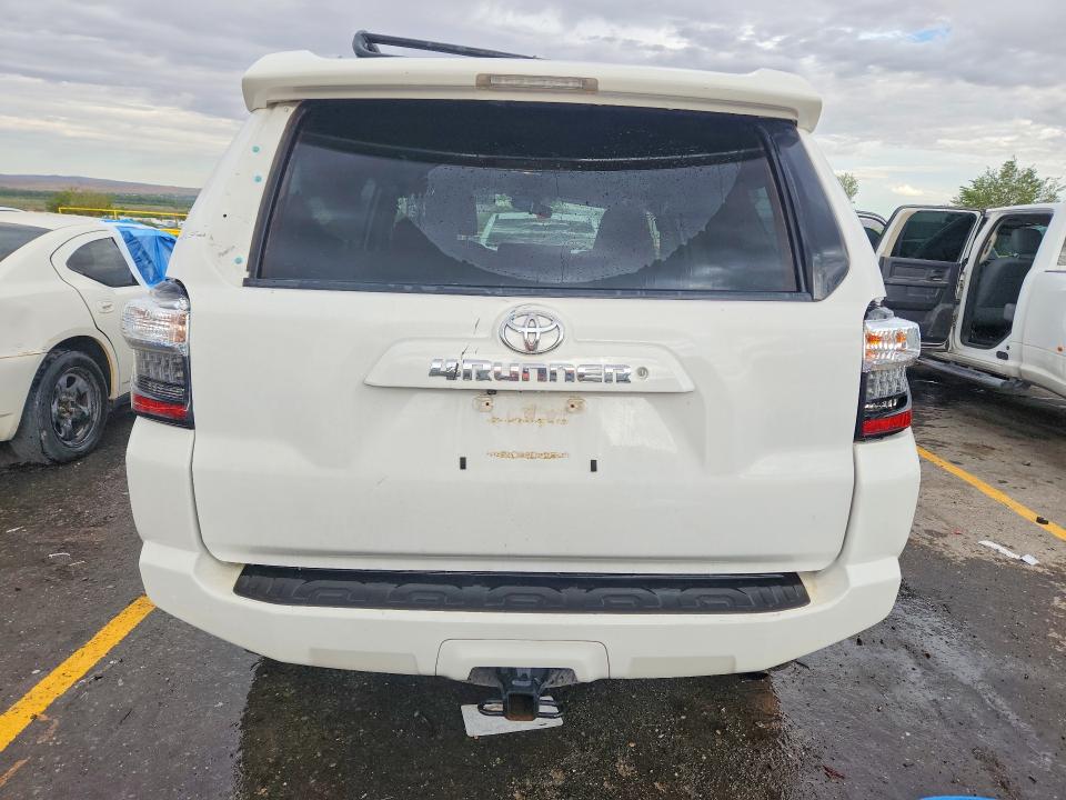Снимка 6 от търг – 2016 TOYOTA 4RUNNER с VIN JTEBU5JR2G5285459