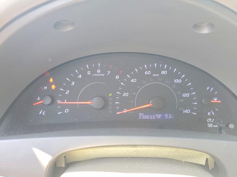 Photo 9 from auction – 2011 TOYOTA CAMRY with VIN 4T1BF3EK3BU750664