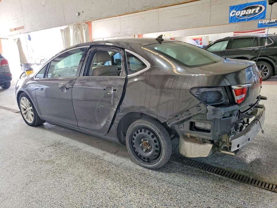 Photo 2 from auction – 2014 BUICK VERANO with VIN 1G4PS5SK3E4112324