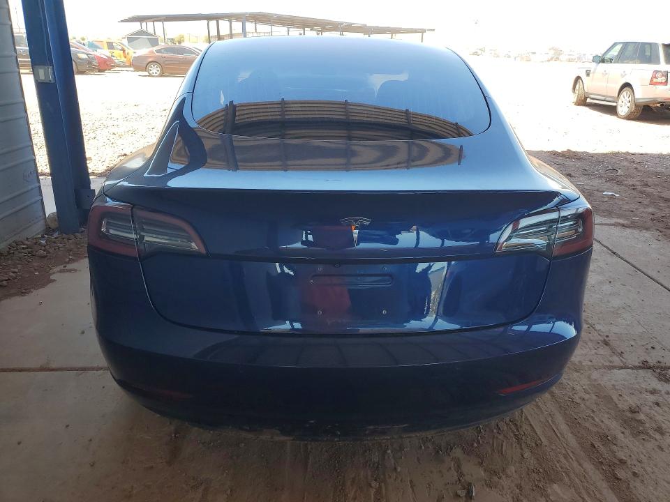 Photo 6 from auction – 2018 TESLA MODEL 3 with VIN 5YJ3E1EA2JF160504