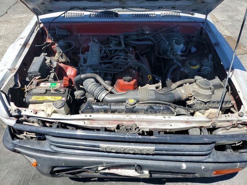 Photo 11 from auction – 1989 TOYOTA PICKUP with VIN JT4RN82P7K0003028