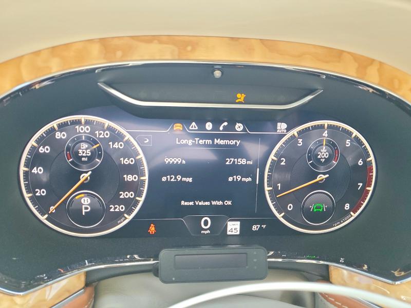 Photo 9 from auction – 2022 BENTLEY FLYING SPUR with VIN SCBBB6ZG2NC092629