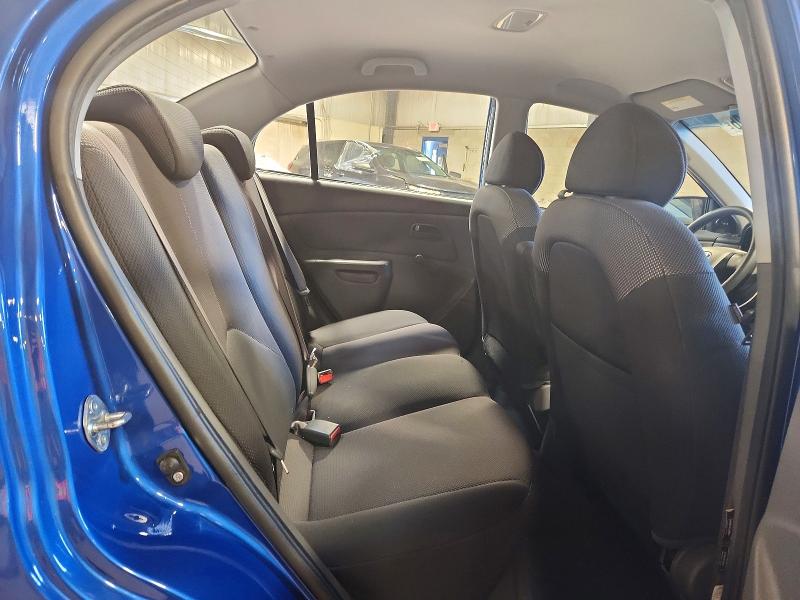 Zdjęcie 10 z aukcji – 2008 KIA RIO z VIN KNADE123786397499