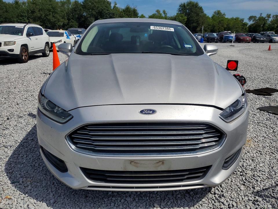 Снимка 5 от търг – 2014 FORD FUSION с VIN 3FA6P0HD6ER107340