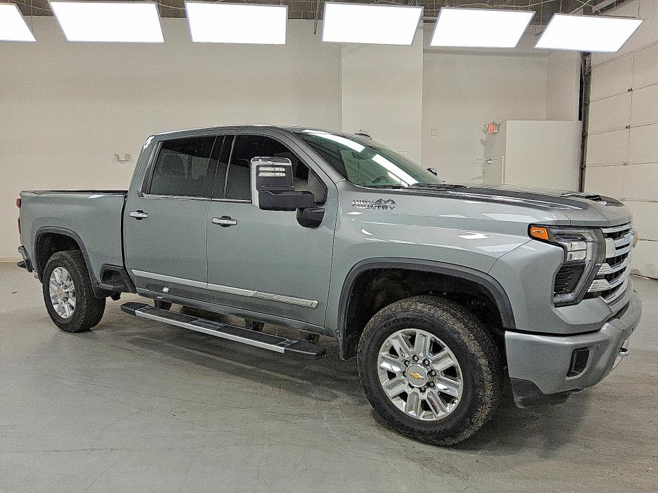 Photo 4 from auction – 2024 CHEVROLET SILVERADO with VIN 2GC4YREY5R1149972