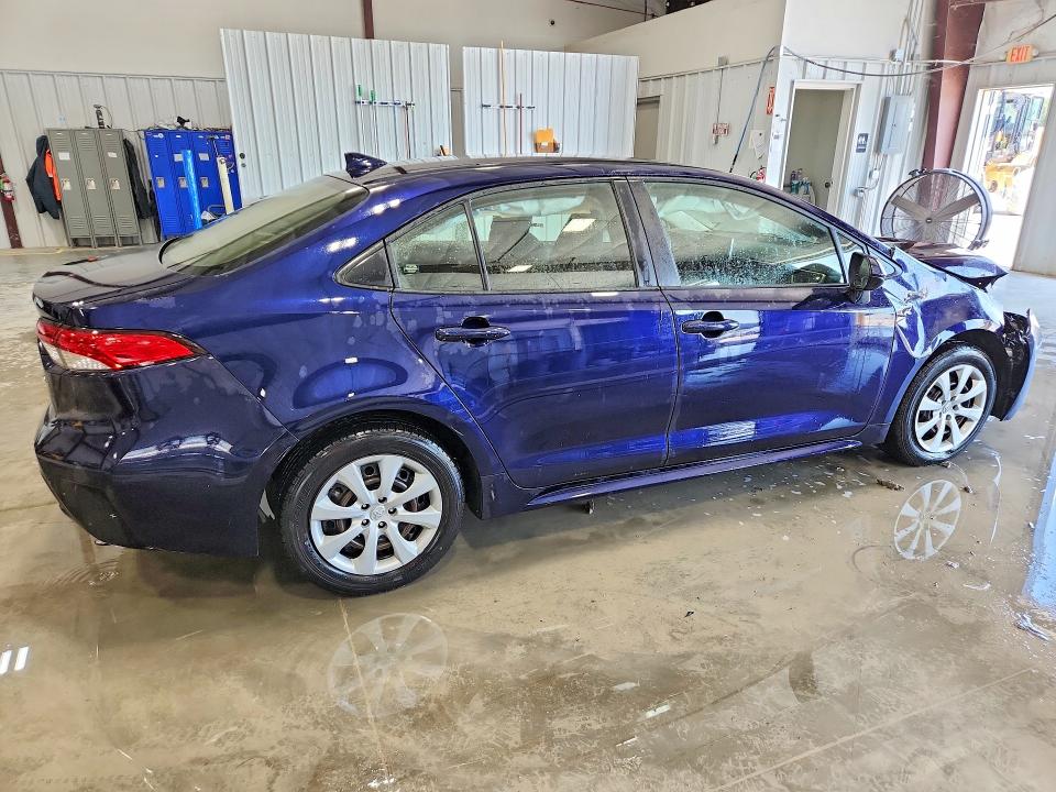 Photo 3 from auction – 2021 TOYOTA COROLLA with VIN JTDEPMAE0MJ150399
