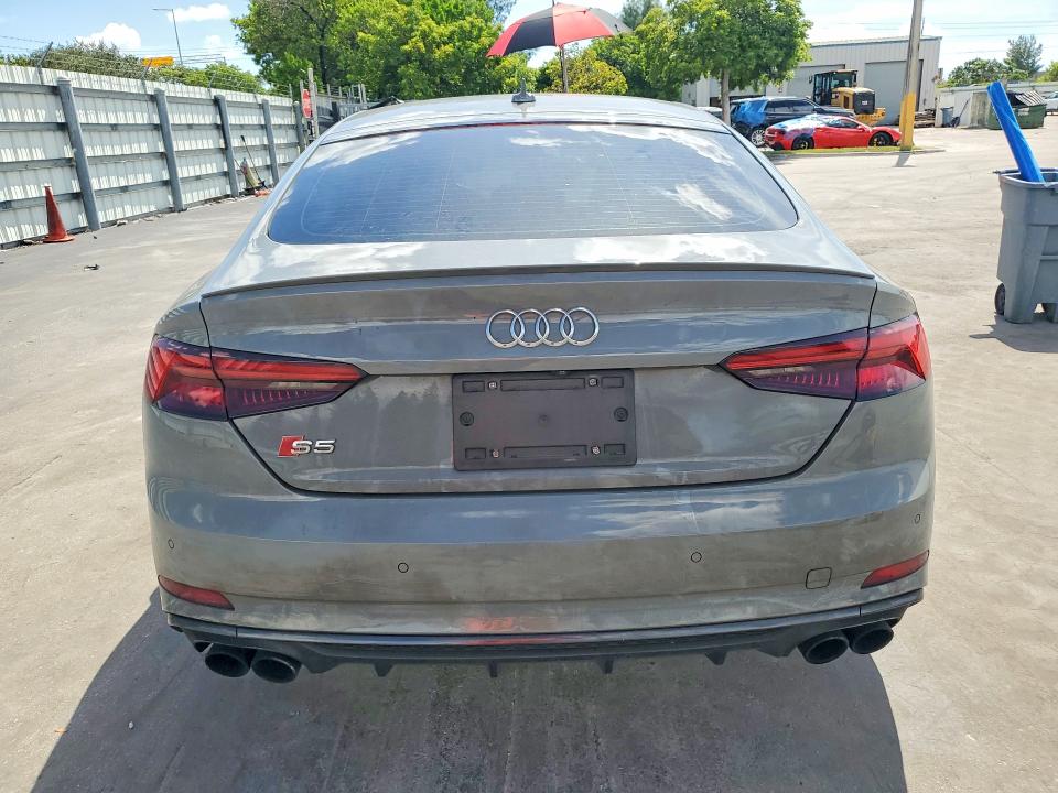 Фото 6 с аукциона – 2019 AUDI S5 с VIN WAUB4CF50KA093209