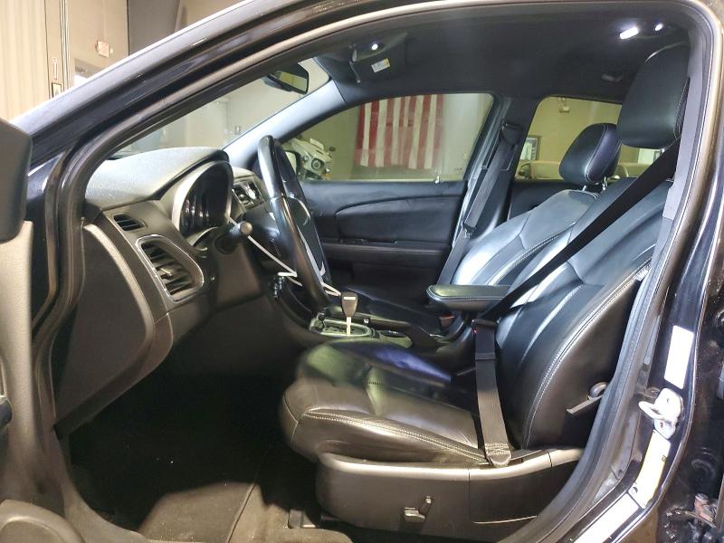 Photo 7 from auction – 2011 CHRYSLER 200 with VIN 1C3BC2FG0BN516482